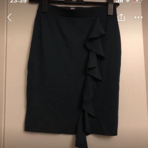 Volangkjol - Xs men passar en S