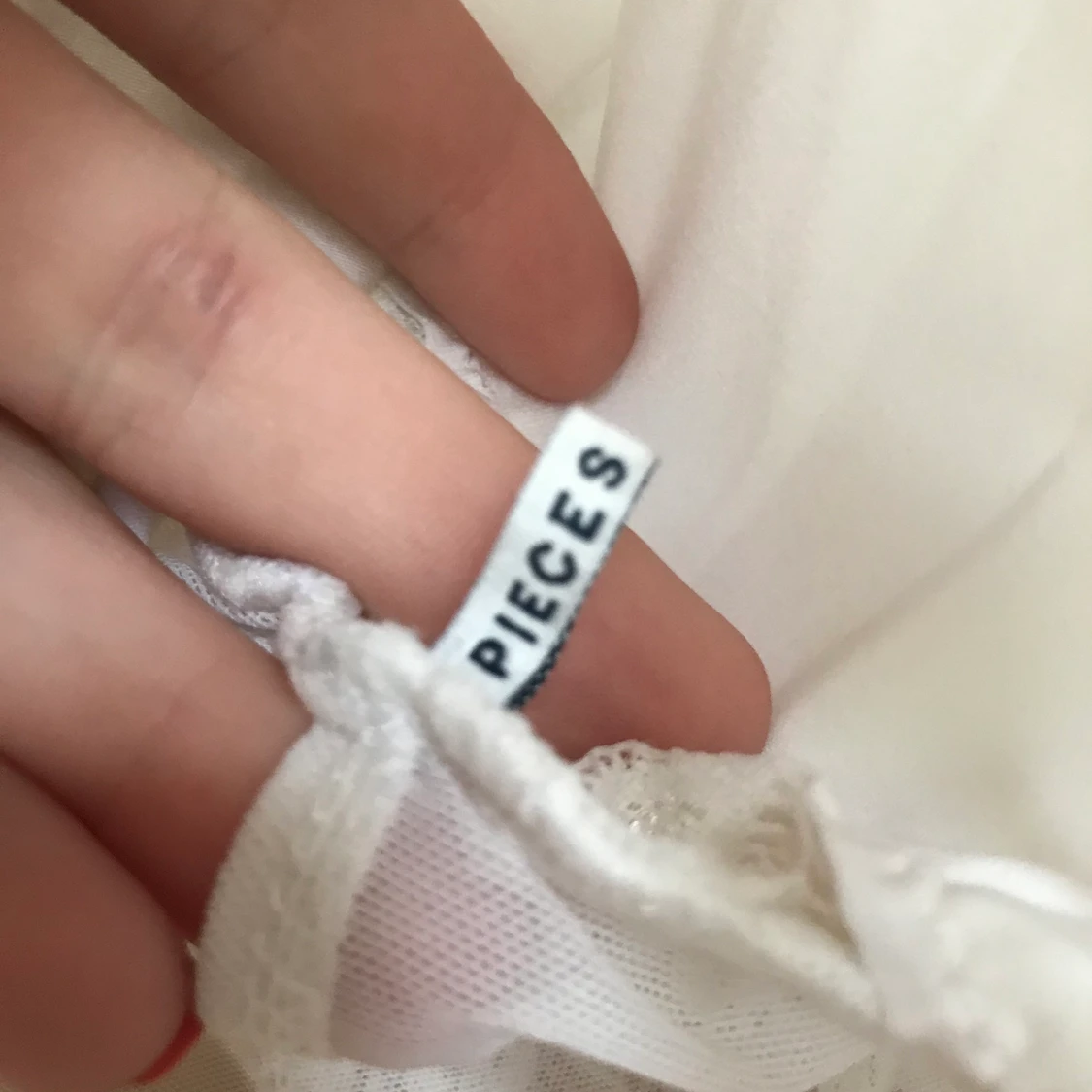 Fin spets boddy  - 91