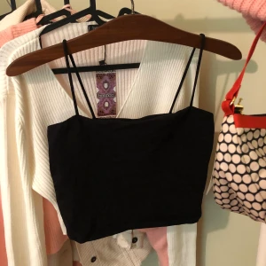 Gina tricot crop top - Använt en gång