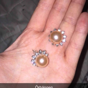  - Frakt 9kr helt nya 