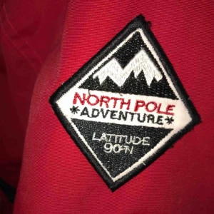  - North pole jacka dam❤️ köpt för 1500kr+