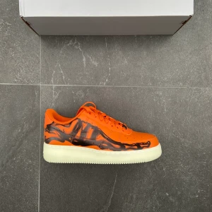 Nike air force 1 skeleton  - Storlek 39, helt nya. Från nike