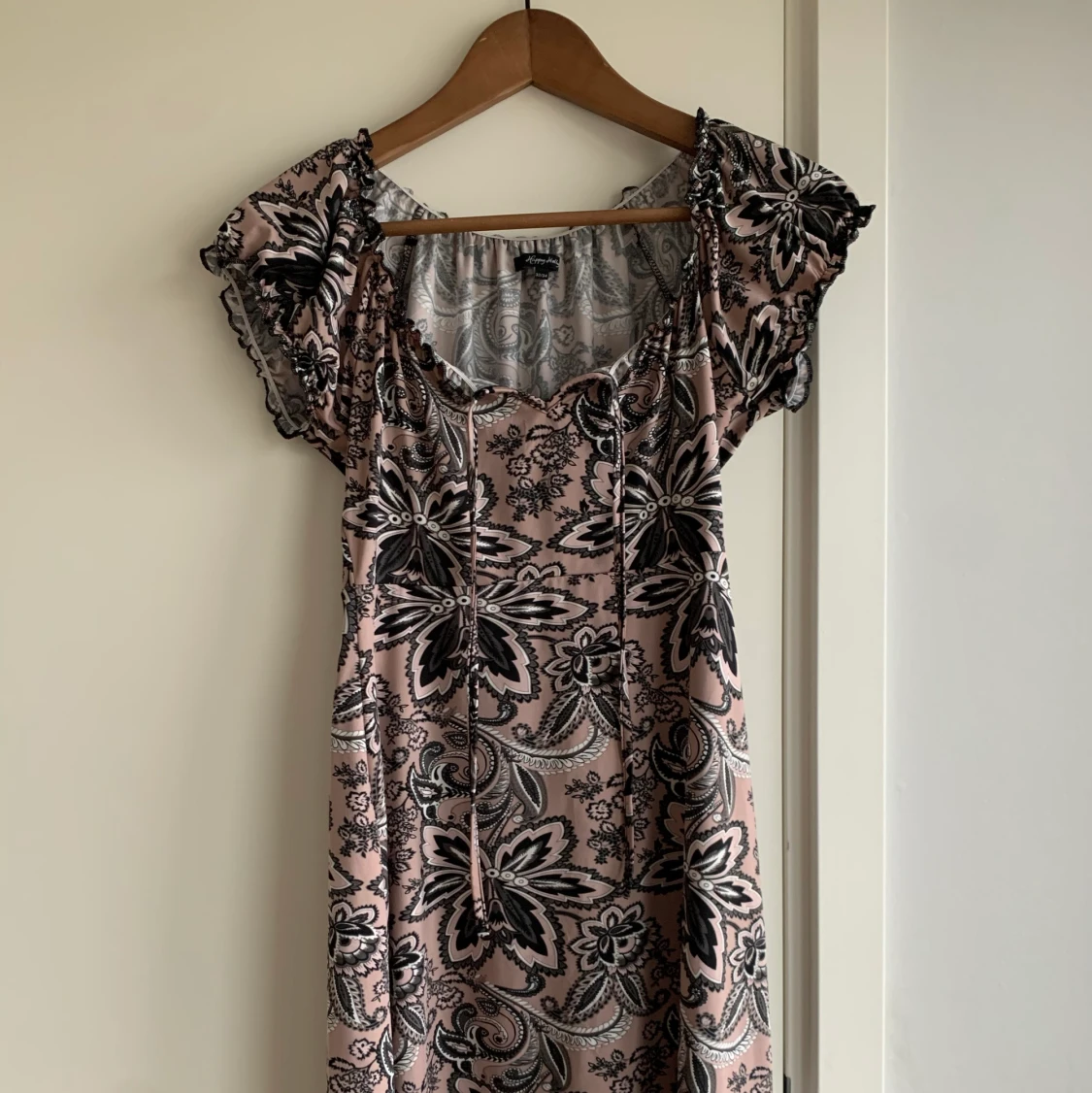 Klänning Happy Holly strl 32/34