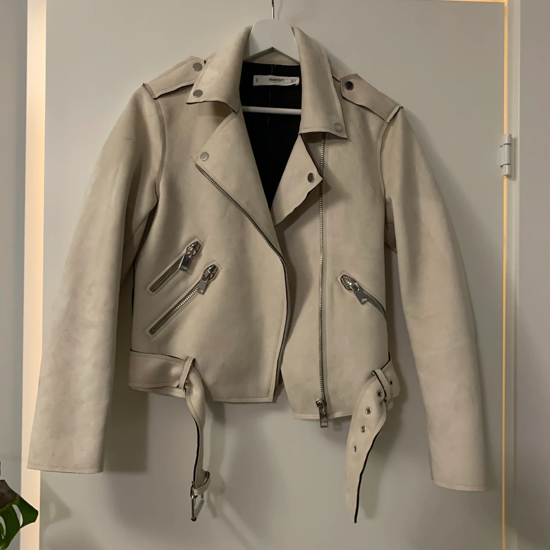 Mango jacka storlek M