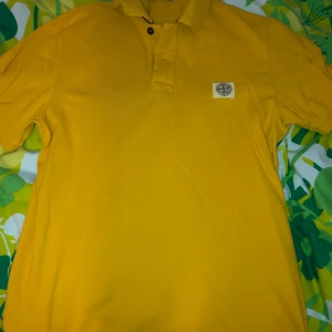 Stone Island pikétröja - Storlek M, endast testad dvs i princip nyskick! 