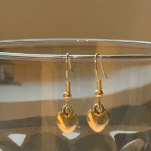 Örhängen  - Fina hemmagjorda 💖 örhängen 30kr inkl frakt 💖