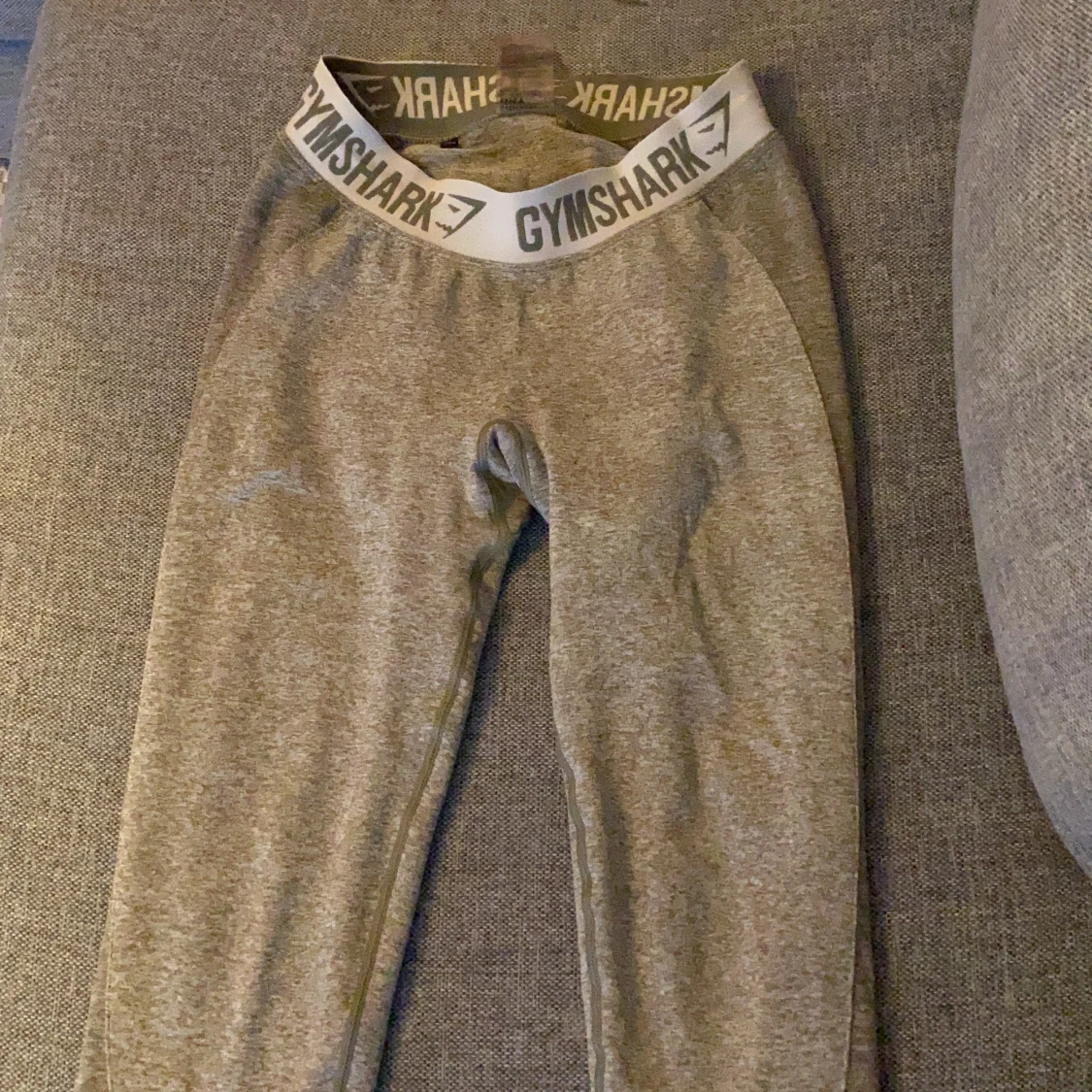 Gröna gymshark leggings i storlek S - 90