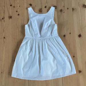 Fin klänning från Crocker  - Söt sommarklänning, fint skick! 