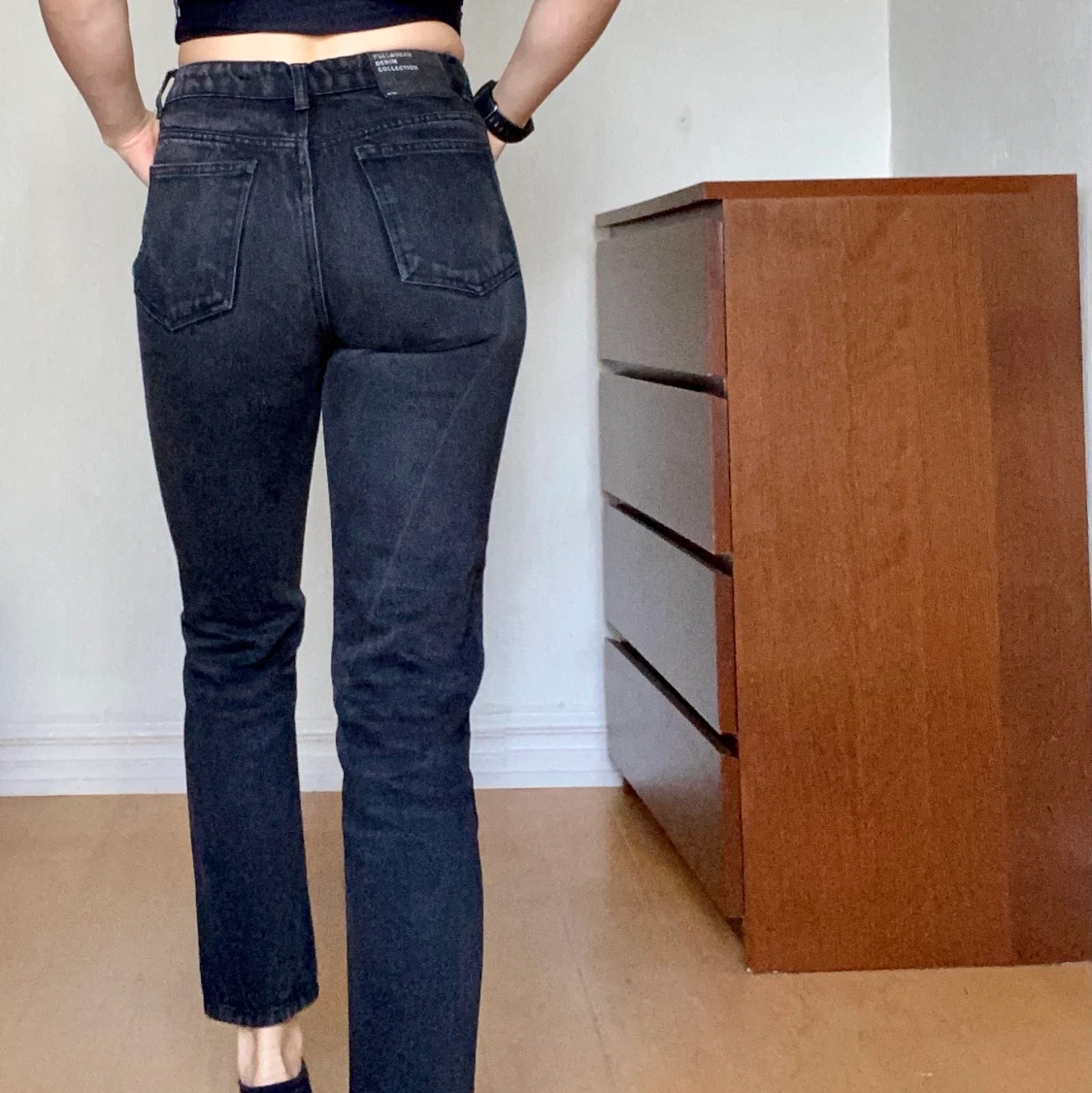 Svarta mom jeans monki - 90