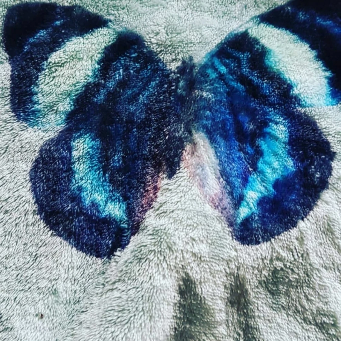 Mjuk fluffig tröja fjärilsmotiv - 90