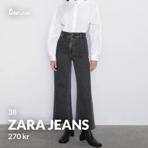 Zara jeans  - Säljer dessa zara jeans som jag köpte på TISE då dom inte passade riktigt som jag ville.. Nyskick då förra ägaren knappt använde dom och jag endast provat:) ligger ute på flera sidor. ✨Gratis frakt!✨ 