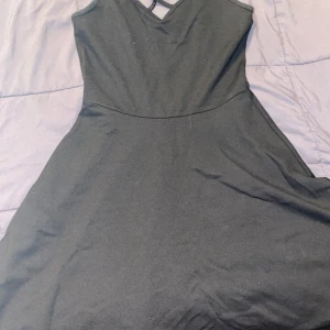 Svart klänning - Bra skick 