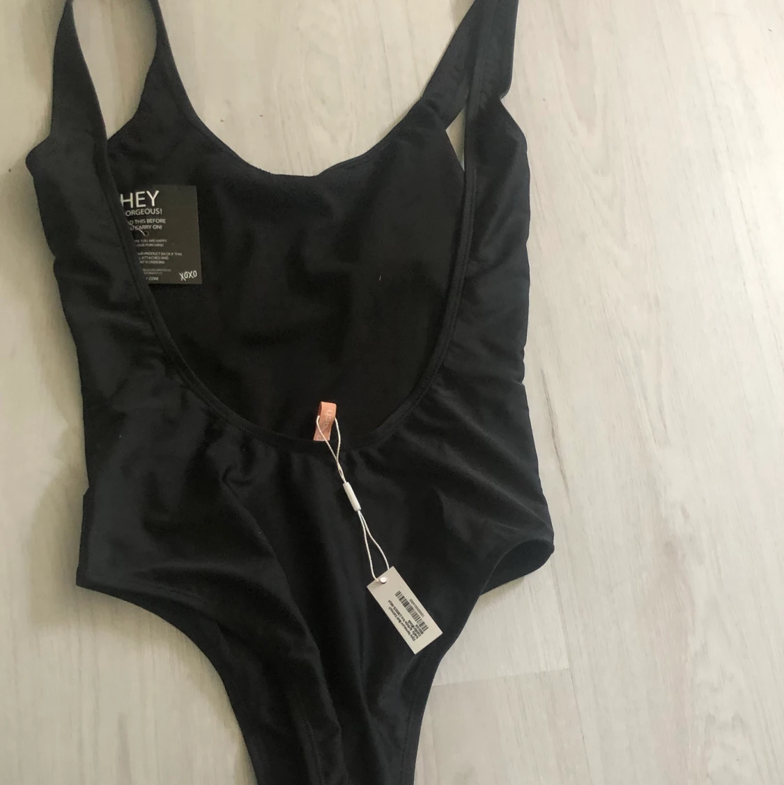 Baddräkt med öppen rygg - 90