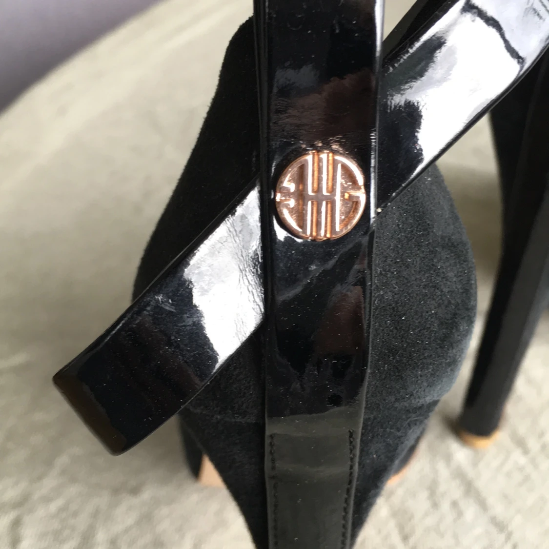 Svarta klackskor - 91