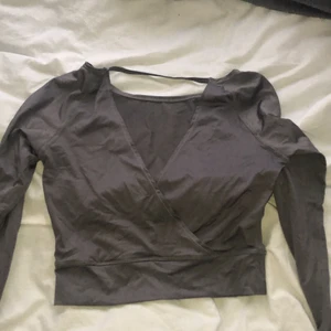 Träningströja med öppen rygg str. S - Workoutempire