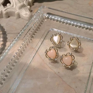 Fina örhängen 💕 - Massa fina örhängen💕 helt nya!  Materialen är sterling silver 9.25 💯 / 89kr,st frakt 15kr 📦