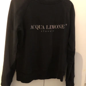 Acqua limone tröja - Välanvänd men ändå bra skick