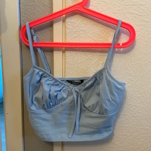 Blå linne från shein  - Oanvänd helt ny linne från shein i storlek xs frakt ingår❤️