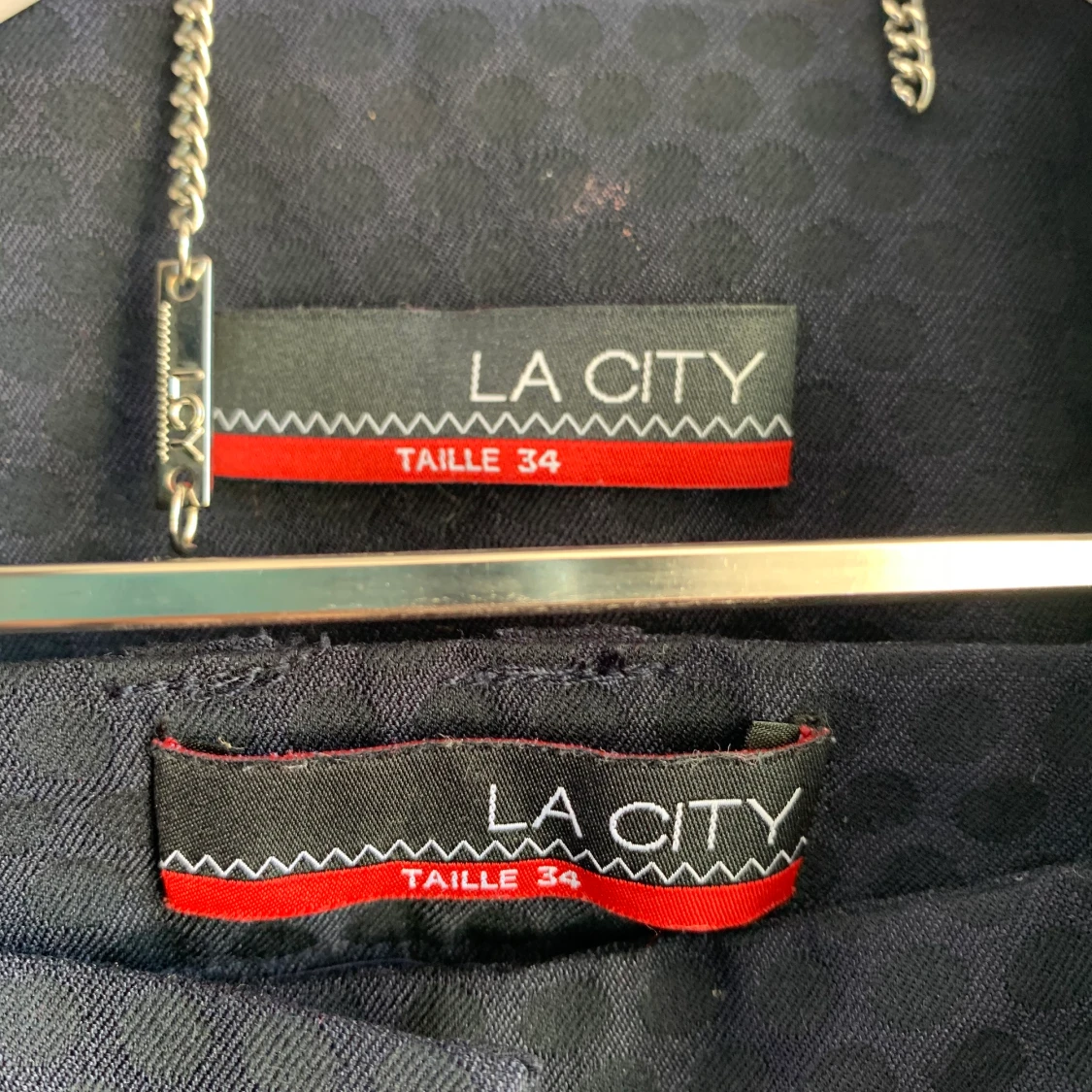 Snygg stilren kostym - 90