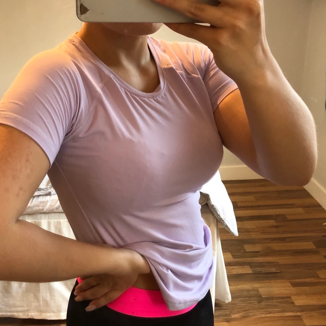 Lila träningstshirt - 90