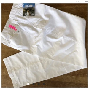 J Lindeberg golfbyxor - Nya oanvända golfbyxor från J Lindeberg i strl 36. Pris + 63 kr frakt 