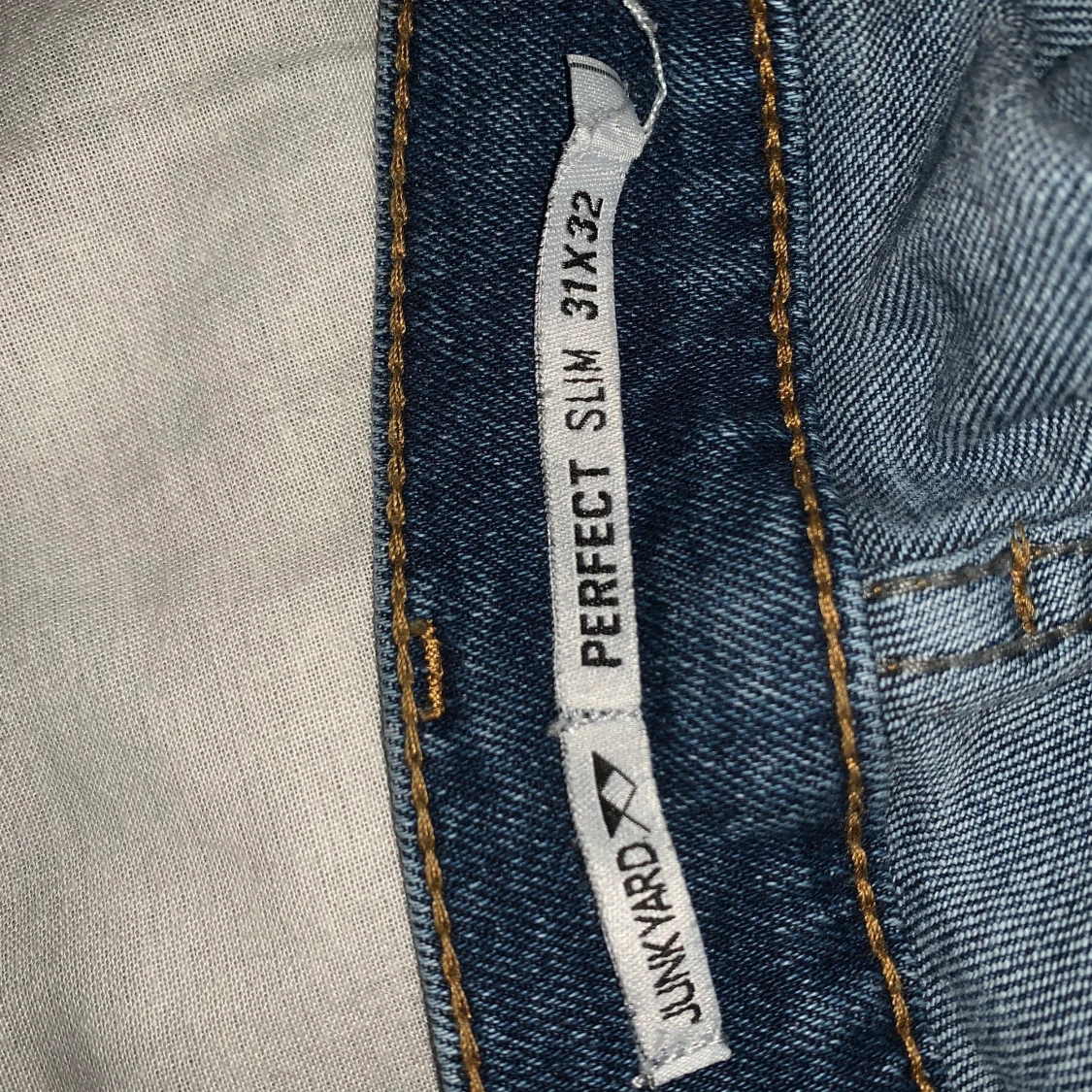 Junkyard jeans - 90