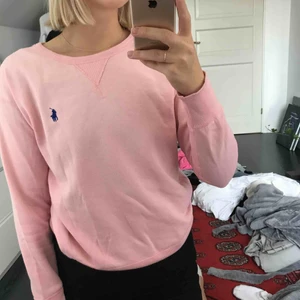  - Rosa tjocktröja från Ralph Lauren