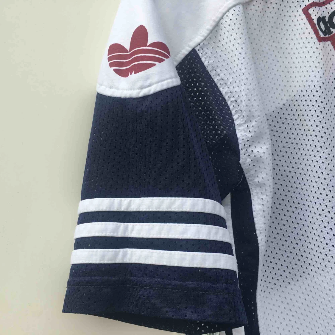 Adidas  - 91