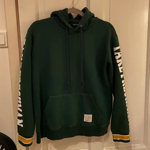 Mörkgrön hoodie - Mysig Hoodie 💗