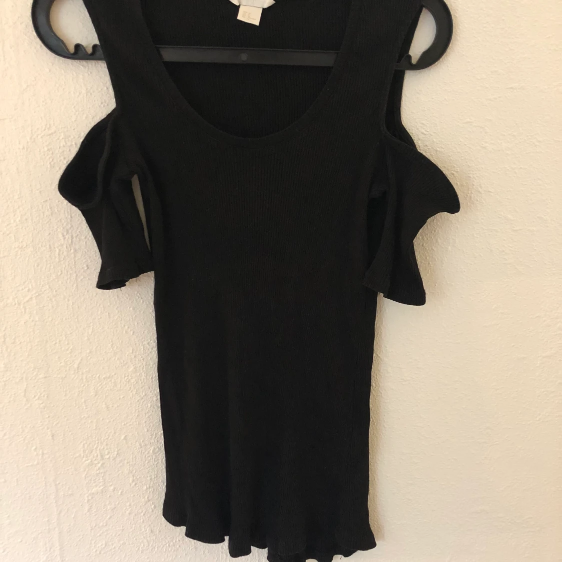 Basic Off-Shoulder tröja 
