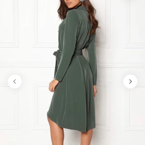 Klänning från Object - Säljer denna superfina klänning som inte kommer till användning. Nypris på Bubbleroom: 599:-. Säljs nu för 150! Den passar XS-M beroende på passform. Fler egna bilder kan skickas vid intresse. 