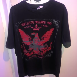 vintage red eagle t-shirt - good condition 