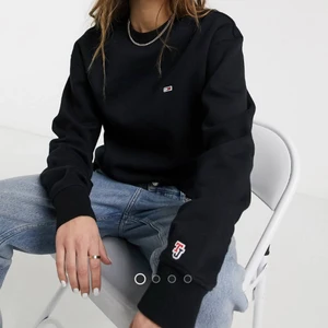Tommy jeans sweatshirt  - Nyinköpt och inte använd mycket alls