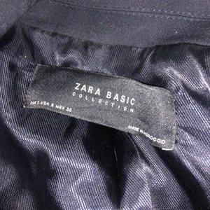 Zara kappa - Använd en gång! I väldigt fint skick. Köparen står för frakten. Köpt från Zara