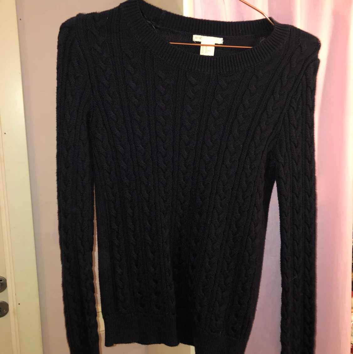 H&M kabelstickad tröja 