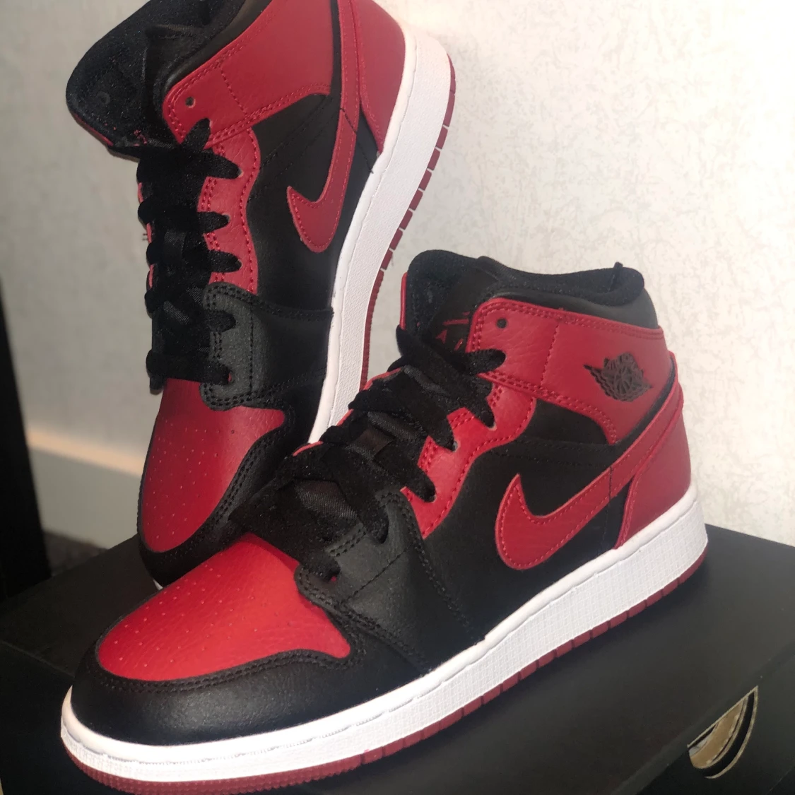 Jordan 1 mid banned - 90