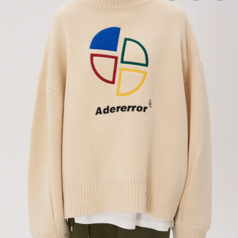 Looking for this sweater, I am willing to pay a lot if someone want to sell. Stickat.