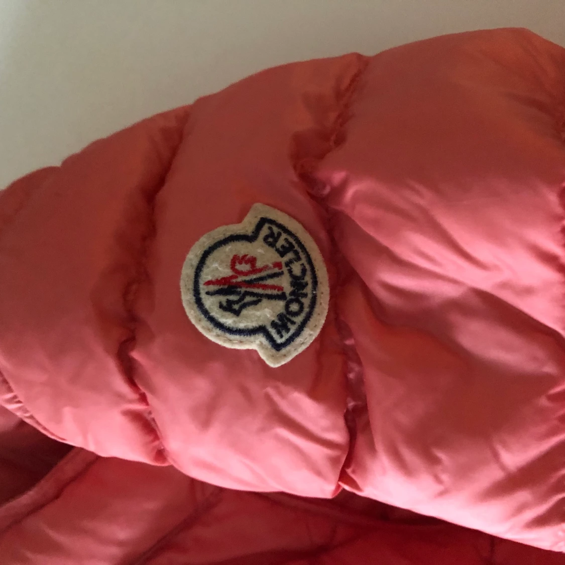 Moncler jacka  - 90