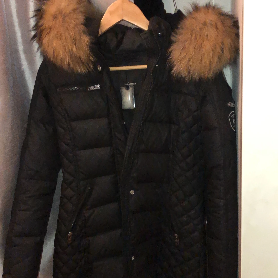 Rock and blue jacka  - 91