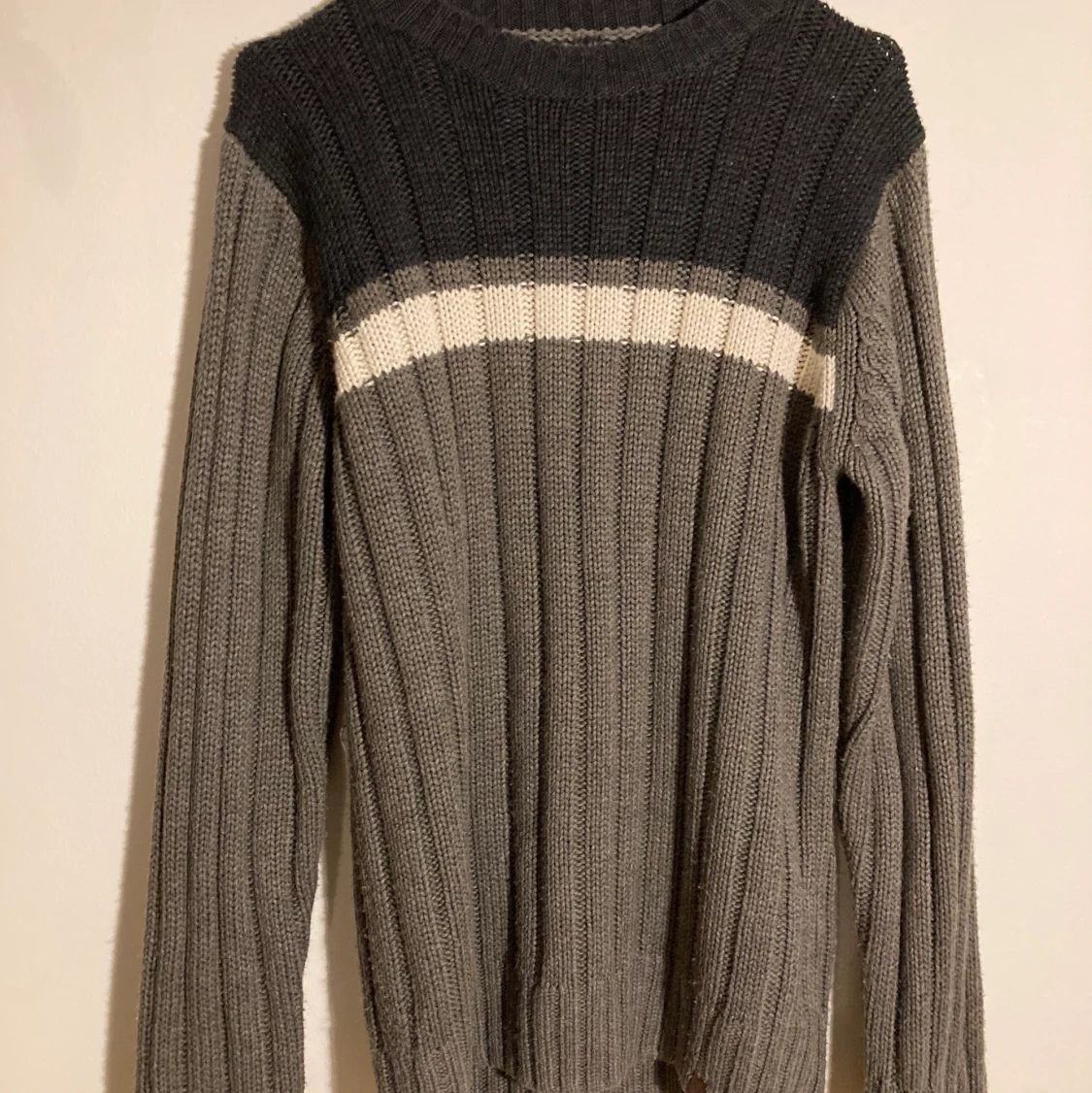 Varm och mysig tjocktröja  - 90