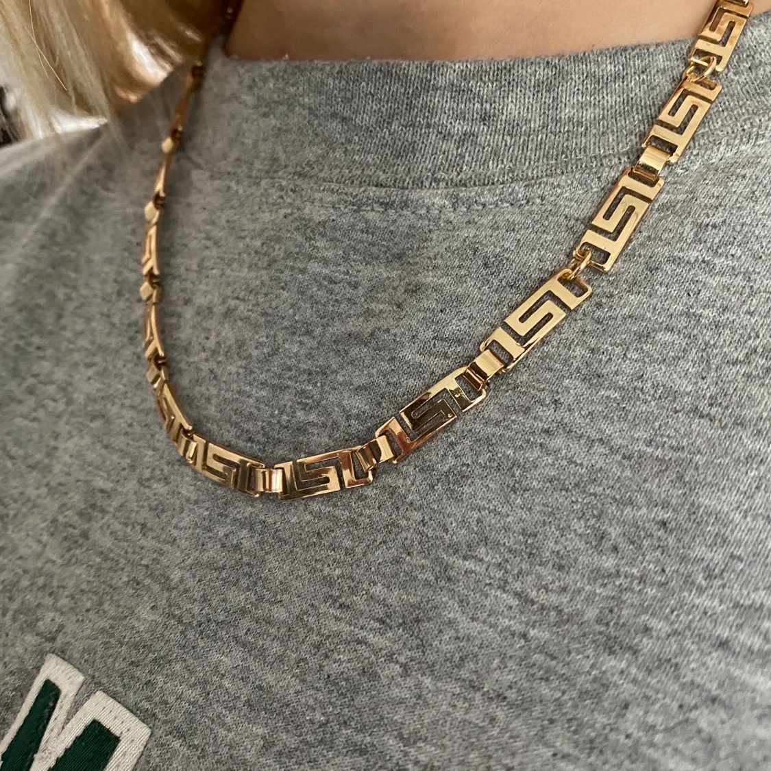 Fendi inspirerat halsband - 90