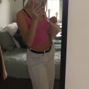 Hm linne - Endast använd 1 gång, köpt för ett speciellt tilllfälle o har inte haft ngn användning för den nu efter 💖