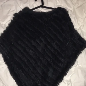 Päls poncho - Bra skick 