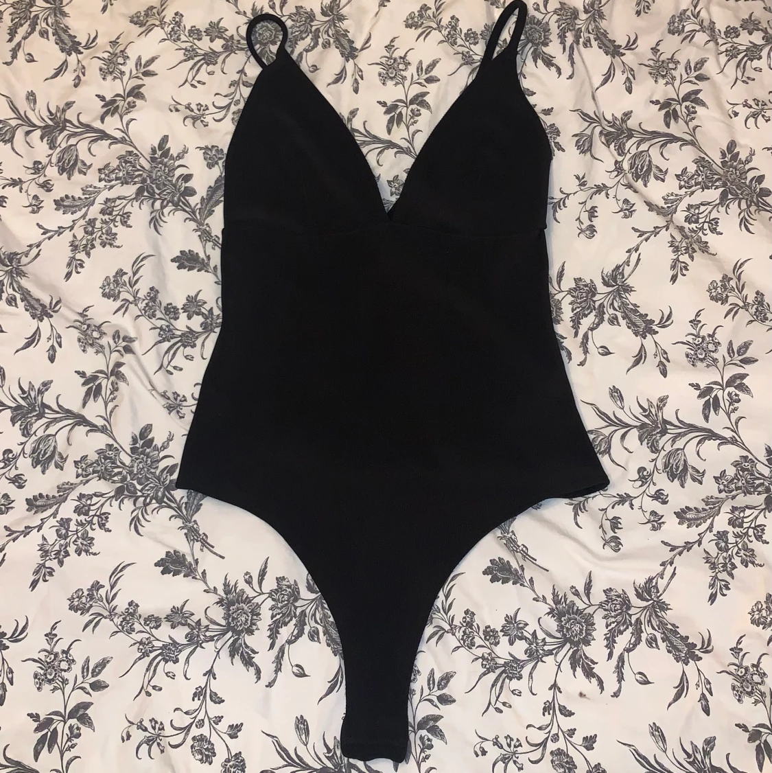 Body - bikbok.  storlek L