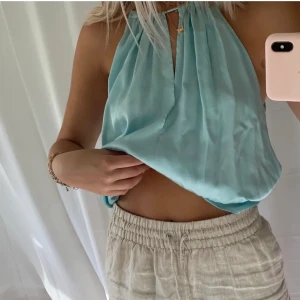 Topp turkos - Jättefin topp i fint skick!!💗 skriv om nit intresserade