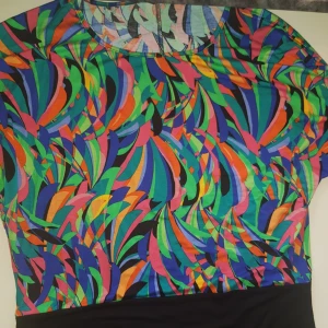  - Oanvänd tröja från usa