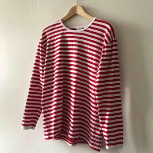  - Trevligt skick. Kan hämtas i Uppsala eller skickas mot fraktkostnad 