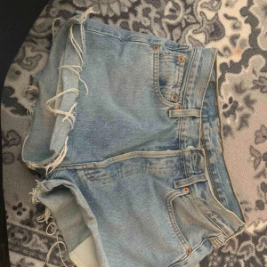  - Levi shorts ✨✨✨✨ högmidjade 