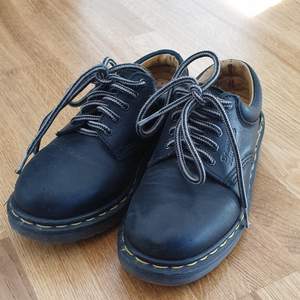 Vintage early 2000s Dr. Martens. Used but in great condition!