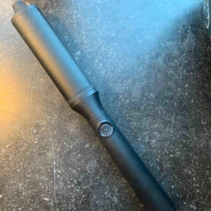  - ghd curve classic wave wand, nypris 1500:- kan mötas upp i Stockholm eller att köpare betalar frakt :) 